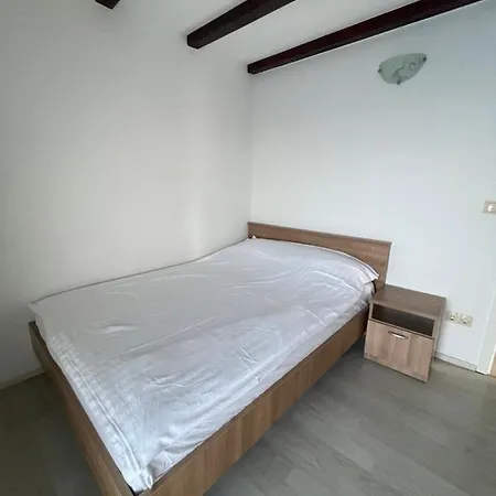 Appartement Apartman Sara 8