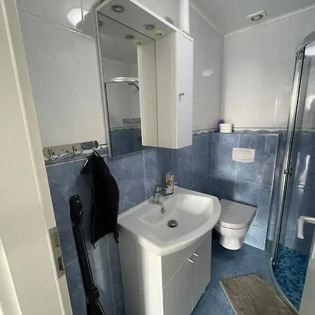 Apartman Sara 8 Appartement
